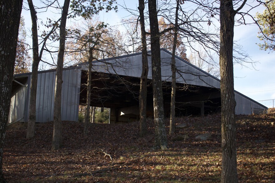 More Photos Of 158 Ragon Road, Tilly Office For Sale