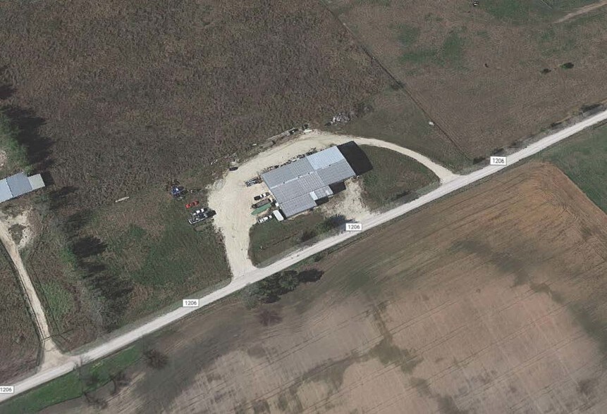 Primary Photo Of 287 Hcr 1206, Blum Industrial For Sale