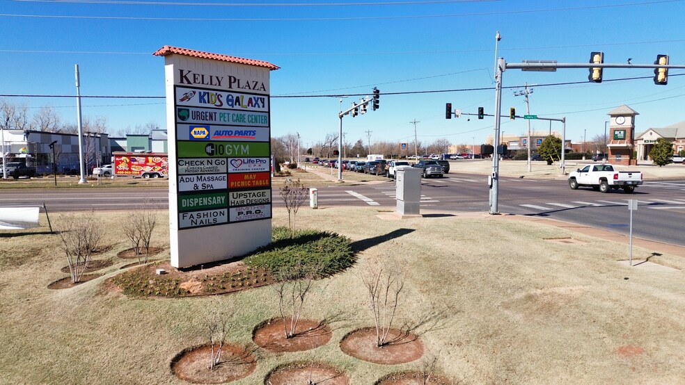 More Photos Of 800-828 W Edmond Rd, Edmond Unknown For Lease