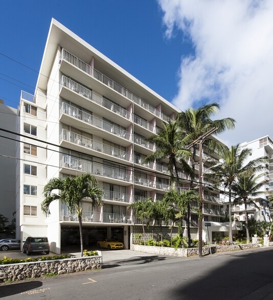 Primary Photo Of 2555 Cartwright Rd, Honolulu Hotel For Sale