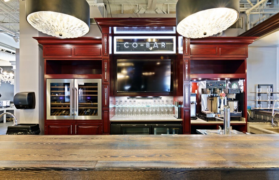 More Photos Of 21660 W Field Pky, Deer Park Office For Sale