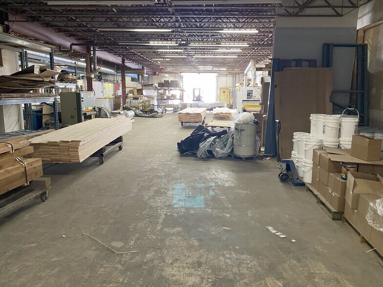 More Photos Of 876 Cordova st, Vancouver Industrial For Lease