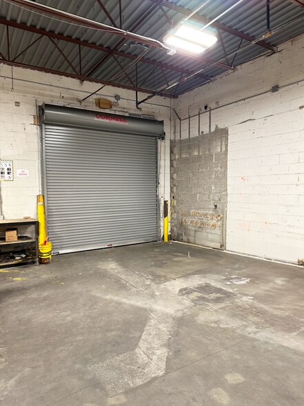 More Photos Of 4260 28th St SE, Kentwood Freestanding For Sale