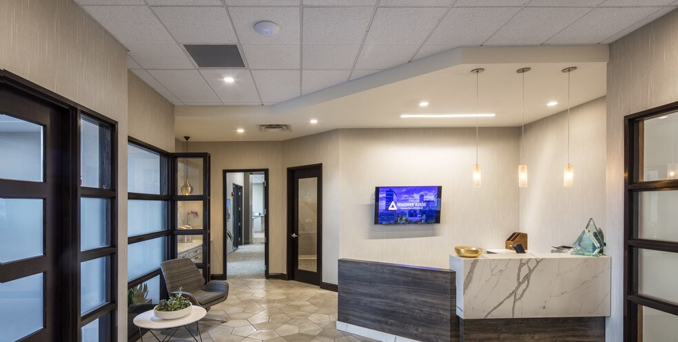More Photos Of 11939 N Meridian St, Carmel Office For Lease