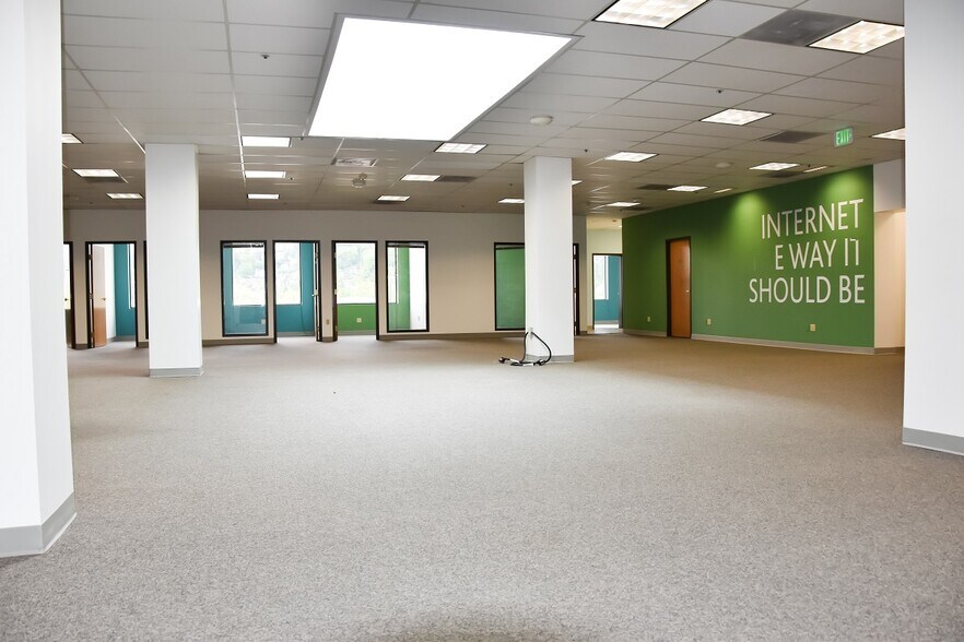 More Photos Of 1402-1414 SW Morrison St, Portland Office For Lease
