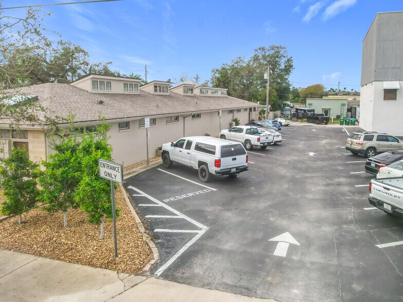 More Photos Of 405 Downing St, New Smyrna Beach Medical For Sale