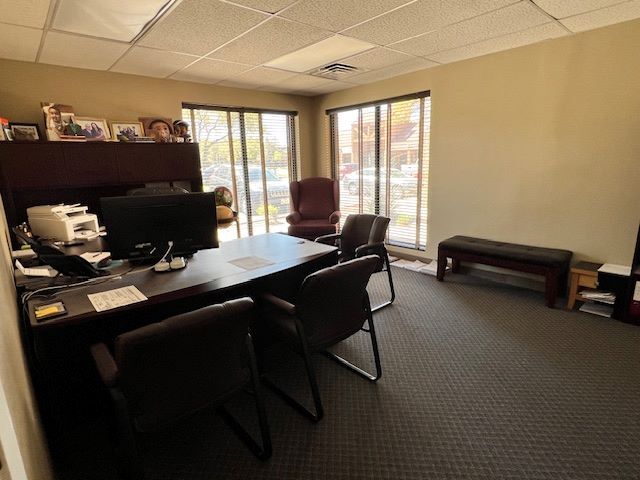 More Photos Of 4416 74th St, Lubbock Office For Sale