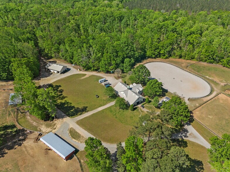 More Photos Of 299 McKelvey Rd, Pelzer Specialty For Sale