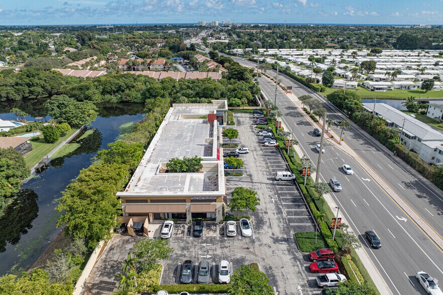 More Photos Of 1301 W Boynton Beach Blvd, Boynton Beach General Retail For Lease