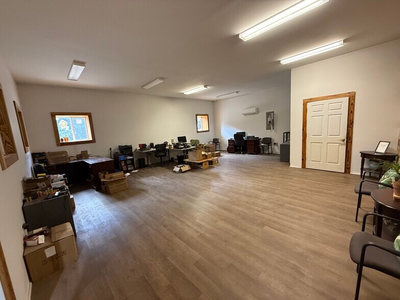 More Photos Of 2722 NC 87 S, Moncure Light Distribution For Lease