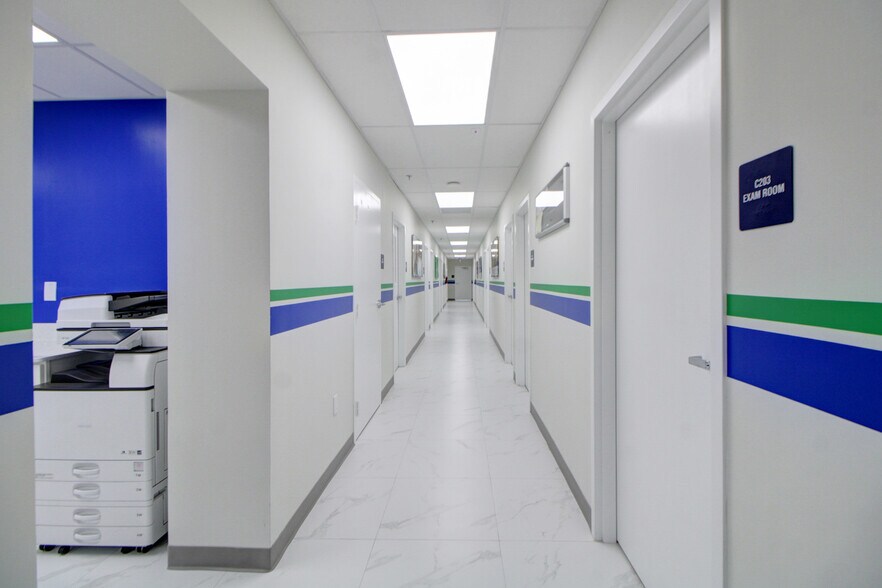 More Photos Of 304 N Krome Ave, Homestead Medical For Lease