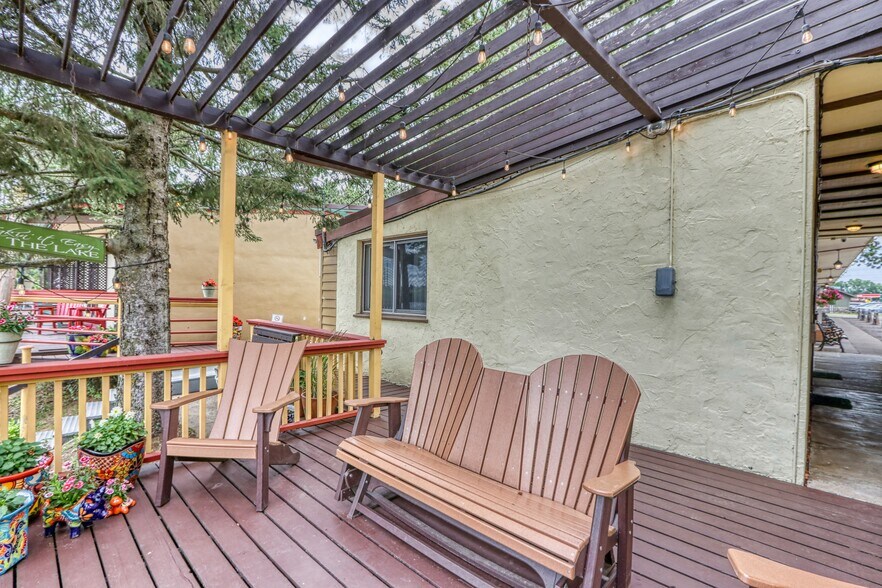 More Photos Of 10429 State Road 27, Hayward Hotel For Sale