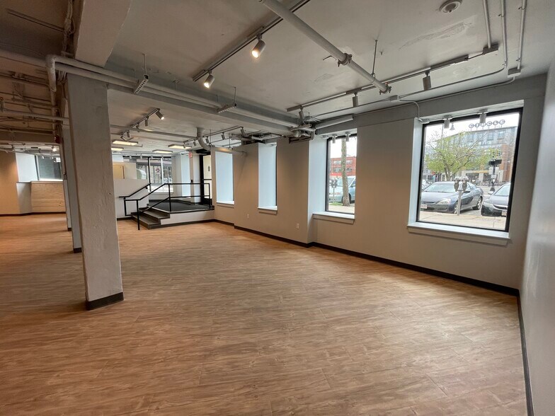 More Photos Of 1962 Beacon St, Brighton Apartments For Lease