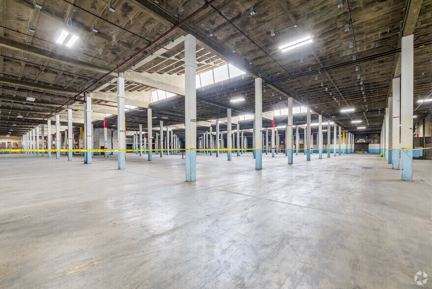 More Photos Of 5525 S Soto St, Vernon Warehouse For Lease