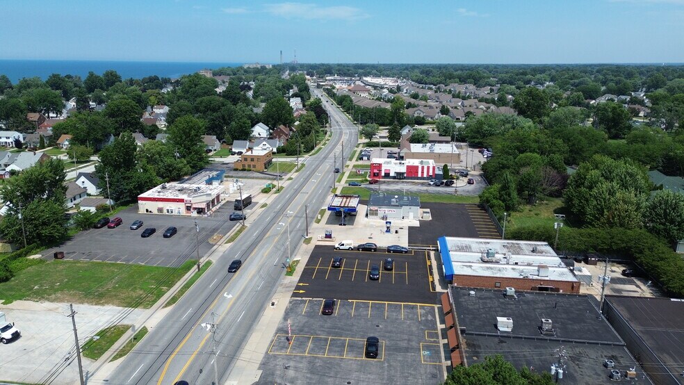 More Photos Of 28908 Lake Shore Blvd, Willowick General Retail For Sale