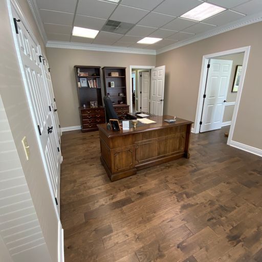 More Photos Of 102 Hazel Path Ct, Hendersonville Office For Lease