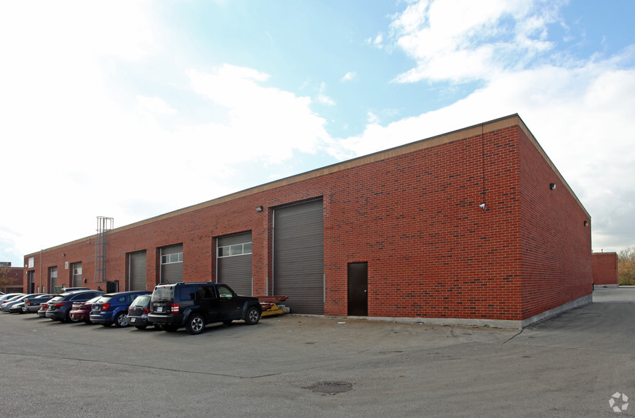 Primary Photo Of 150 Bradwick Dr, Concord Warehouse For Lease