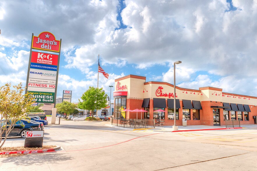 More Photos Of 25 NE Loop 410, San Antonio Unknown For Lease