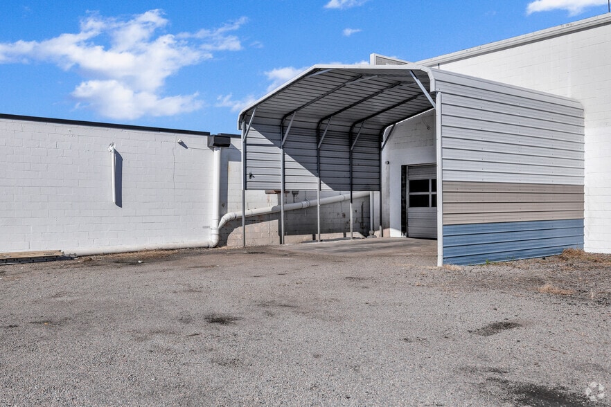 More Photos Of 245 Pennsylvania Ave, Virginia Beach Auto Repair For Lease