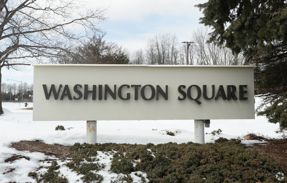 More Photos Of 9 Washington Sq, Albany Office For Sale