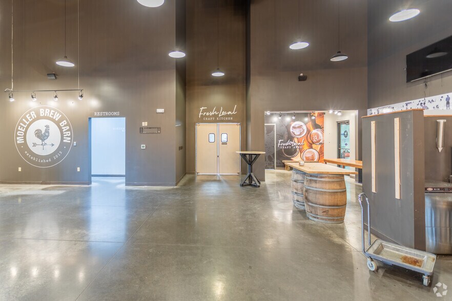 More Photos Of 6550 Hamilton Lebanon Rd, Monroe Warehouse For Sale