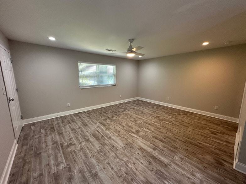 More Photos Of 2331 Peachwood Cir NE, Atlanta Apartments For Sale