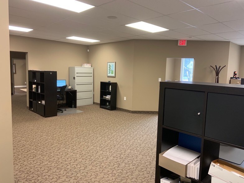 More Photos Of 5923 Broadview Rd, Parma Freestanding For Sale