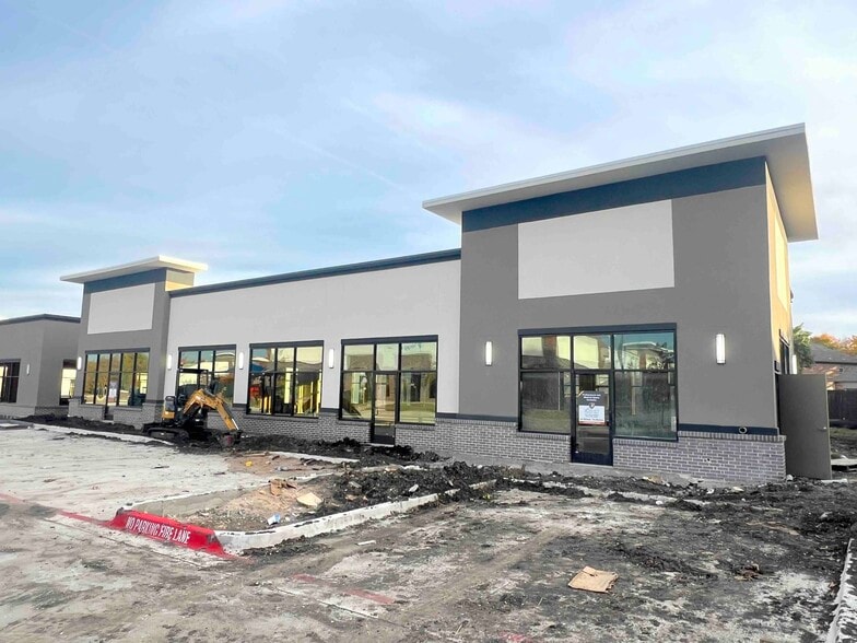 More Photos Of 7101 Custer Rd, Frisco General Retail For Sale