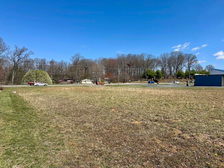 More Photos Of 1262 E Jackson Blvd, Jonesborough Land For Sale