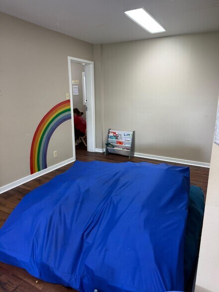 More Photos Of 421 N Sam Rayburn Fwy, Sherman Medical For Lease