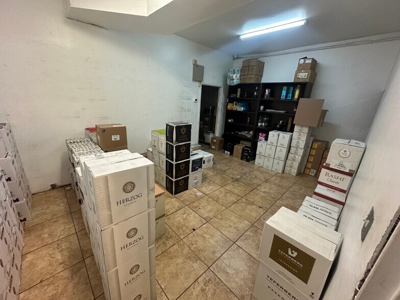 More Photos Of 144-22 Jewel Ave Hls, Kew Gardens Hills Storefront For Sale