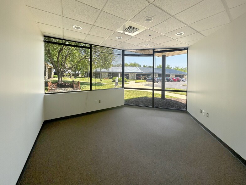More Photos Of 8945 Guilford Rd, Columbia Office For Lease
