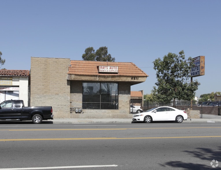 More Photos Of 6511-6517 Lankershim Blvd, North Hollywood Freestanding For Lease