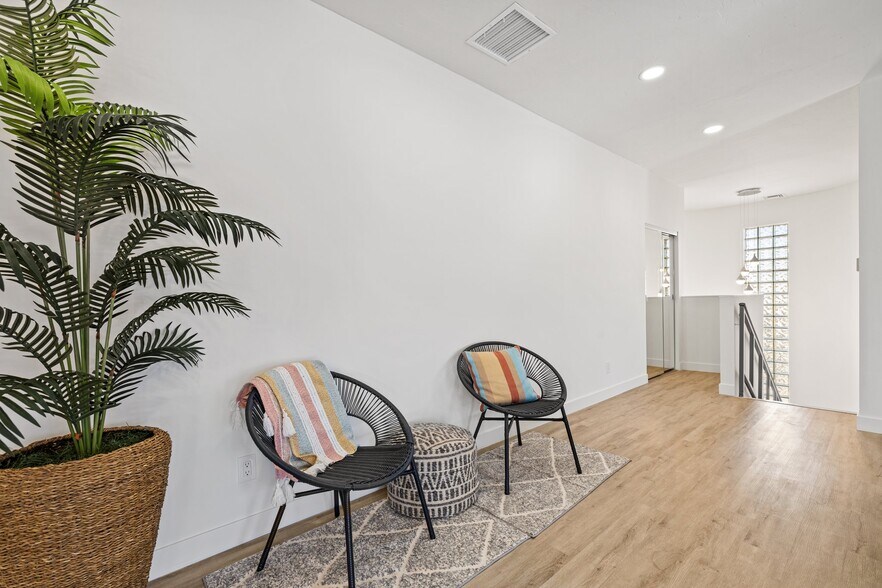 More Photos Of 68766 Perez Rd, Cathedral City Warehouse For Sale