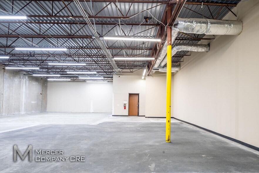 More Photos Of 3613-3621 S Moulton Dr, Oklahoma City Service For Lease