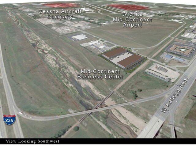 More Photos Of 1330-1360 S Hoover Rd, Wichita Distribution For Lease