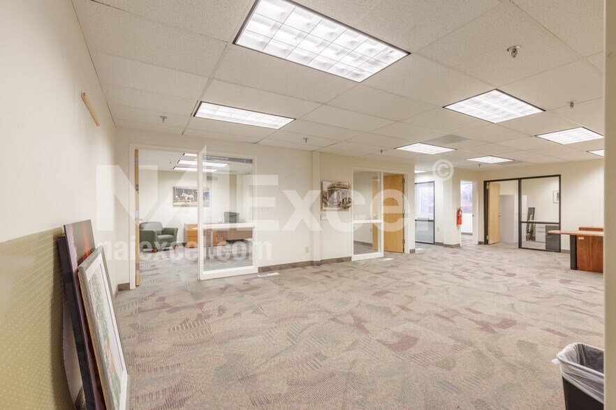 More Photos Of 1 S Main St, St George Bank For Sale