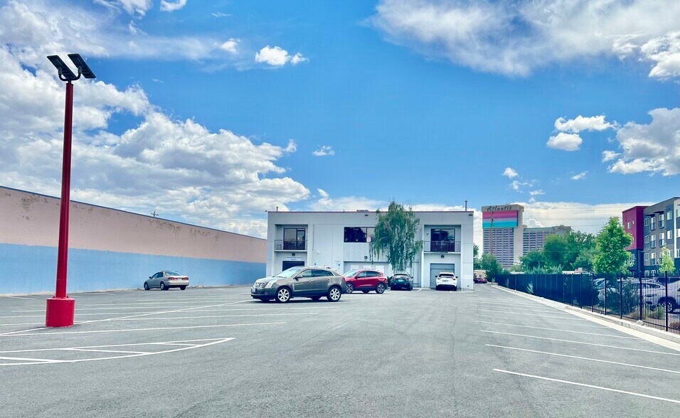More Photos Of 385 Gentry Way, Reno Office For Sale