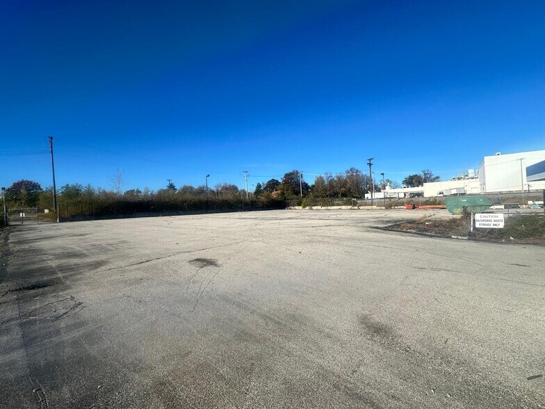 More Photos Of 6057 Goodfellow Blvd, Saint Louis Land For Lease