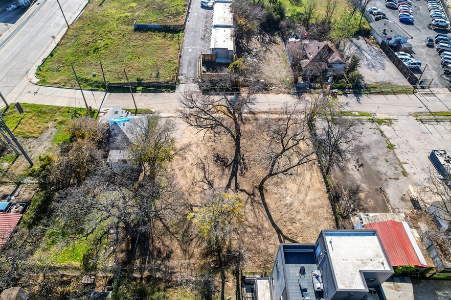 More Photos Of 913 Dale St, Dallas Land For Sale