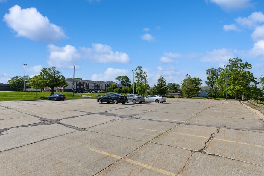 More Photos Of 1203 & 1221 4th Street, Des Moines Land For Sale