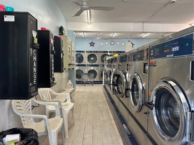 More Photos Of 20 Laurel Ave, Northport Storefront Retail Residential For Sale