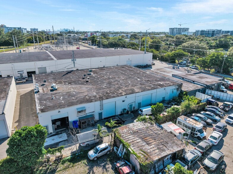 More Photos Of 12955 NE 14th Ave, North Miami Warehouse For Sale