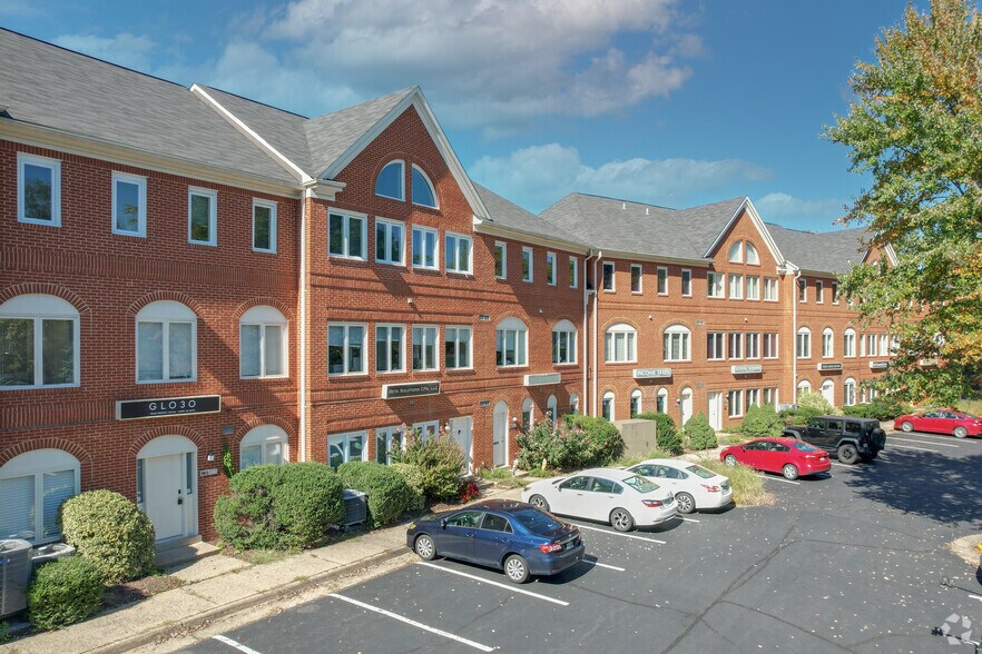 More Photos Of 297-299 Herndon Pky, Herndon Medical For Lease