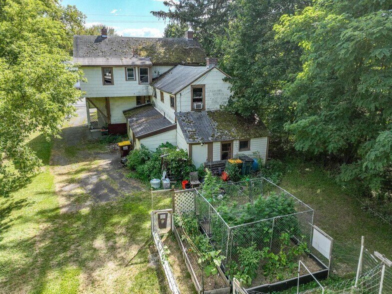 More Photos Of 453 Main Ave, Wynantskill Land For Sale