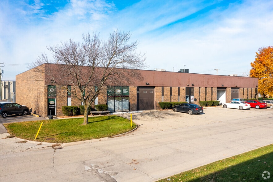 More Photos Of 12131-12161 Wormer, Redford Industrial For Sale