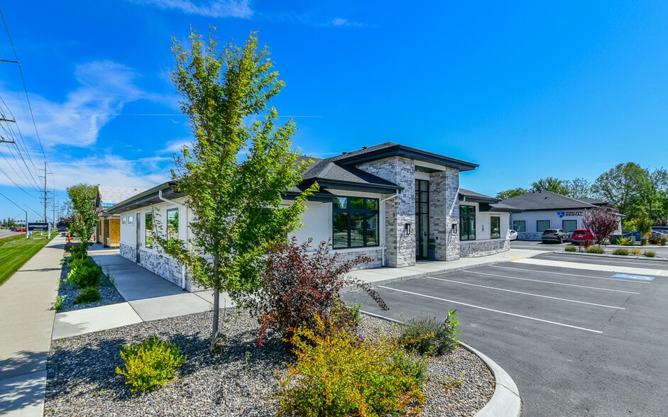 More Photos Of 3169 W Belltower Dr, Meridian Office For Sale