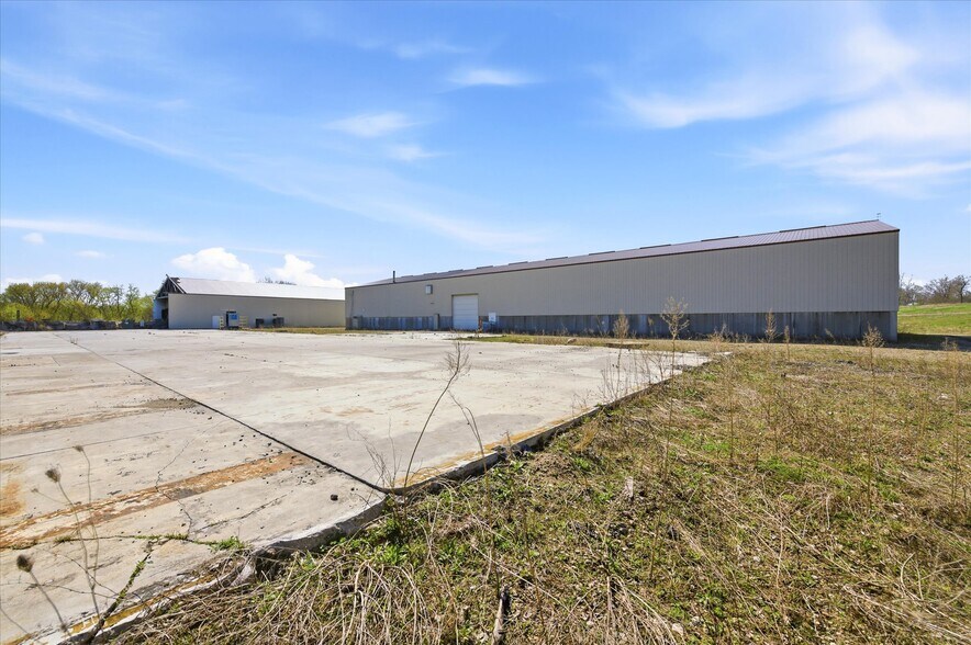 More Photos Of 24104 755th Ave, Albert Lea Warehouse For Sale