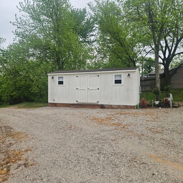 More Photos Of 12705 Rhoden Ln, Lowell Flex For Sale