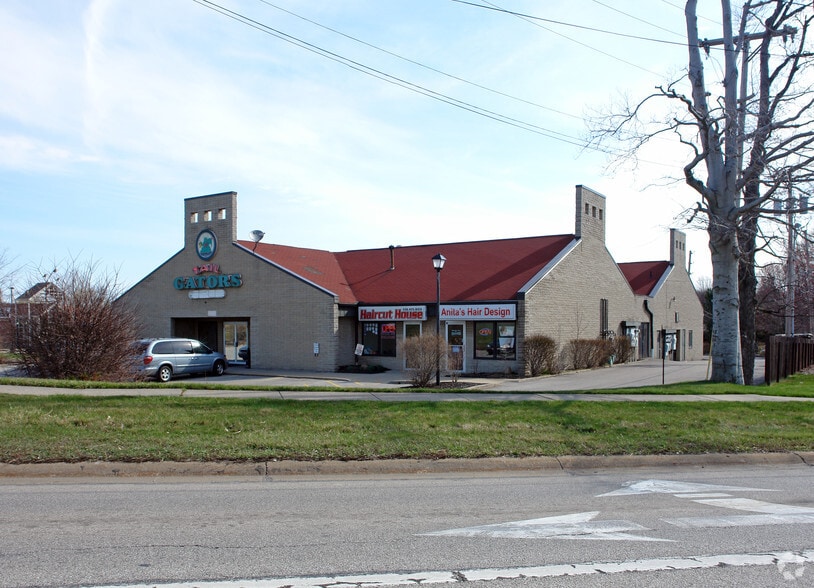More Photos Of 10683 Ravenna Rd, Twinsburg Unknown For Lease